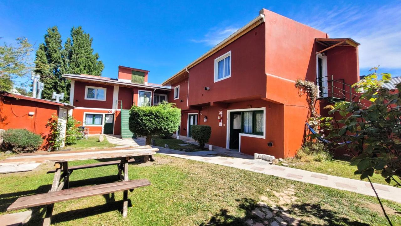 Amancay Hostal Patagonico Hotel El Calafate Buitenkant foto