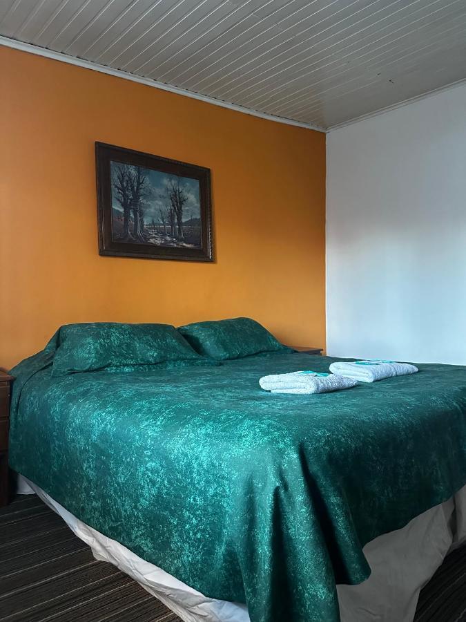 Amancay Hostal Patagonico Hotel El Calafate Buitenkant foto